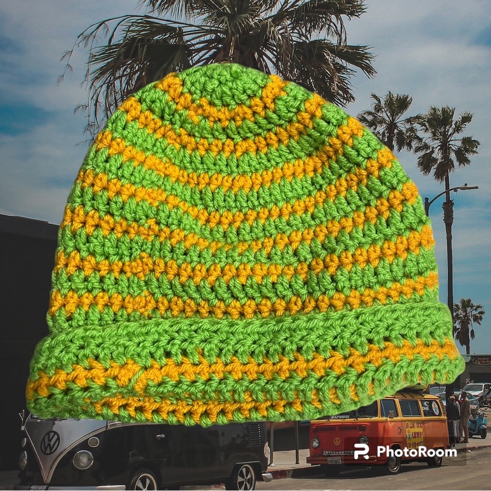 Handknit handmade retro 70s beanie